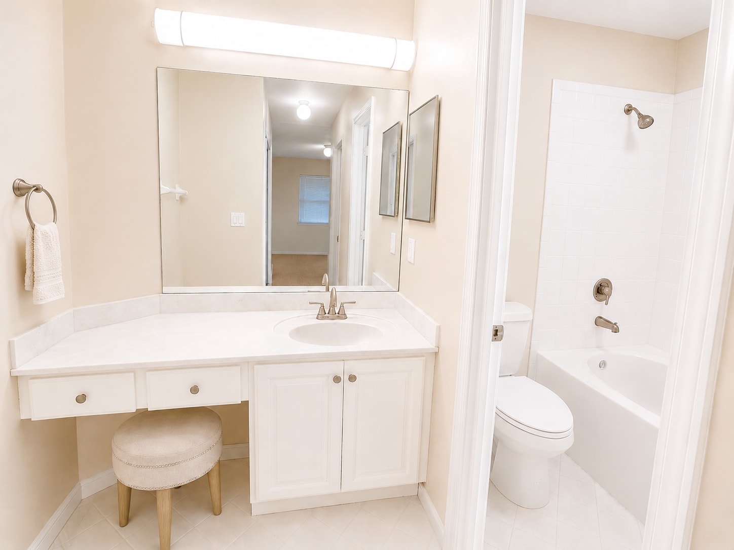 Master Bathroom - 1740 SW 114th Ter