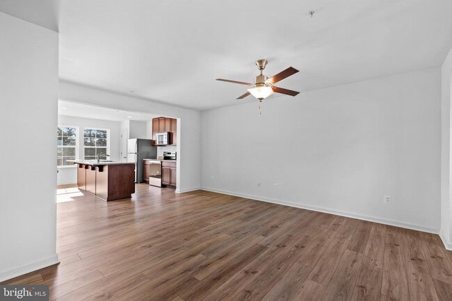 Building Photo - 444 Carrolton Ave