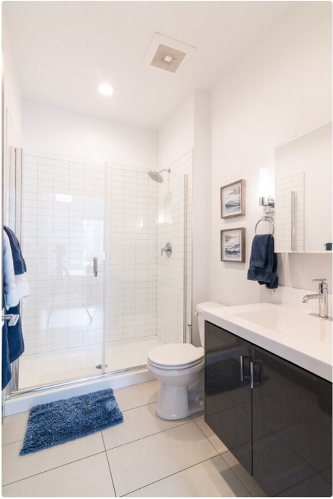 Building Photo - Millennium near Kendall Yards