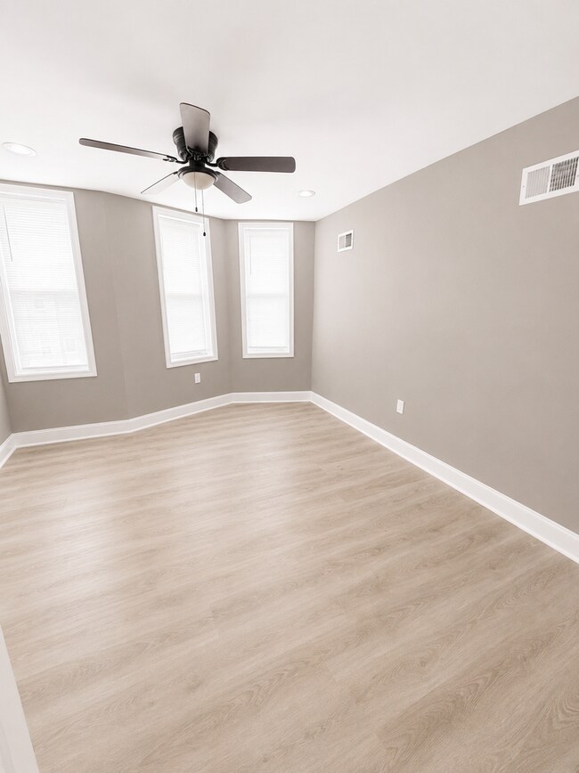 Building Photo - 3-Bedroom Townhome in Pigtown