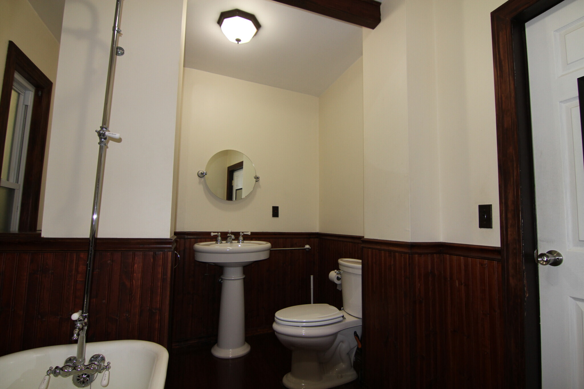 Building Photo - 139 Marcella St