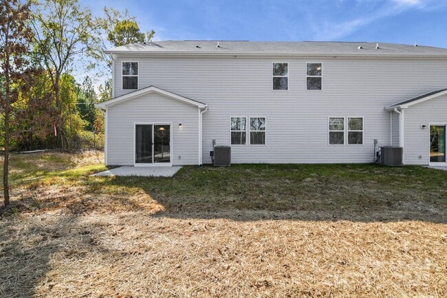 Building Photo - 3200 Polk and White Rd