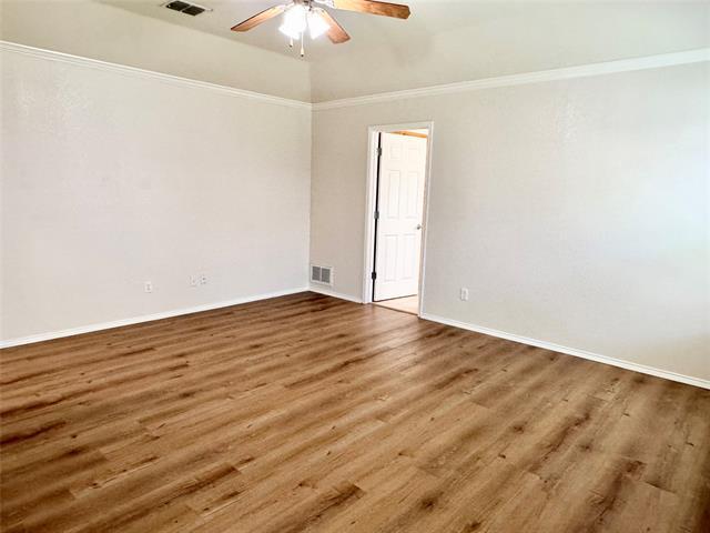 Building Photo - 716 Park Ridge Dr
