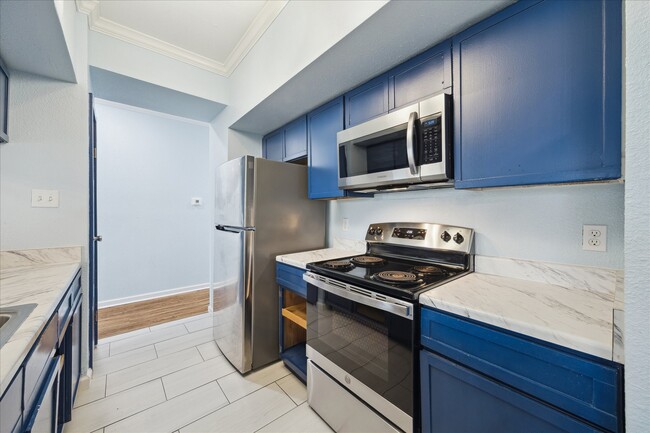 Building Photo - 18809 Egret Bay Blvd