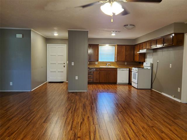 Building Photo - 408 N Anna Dr
