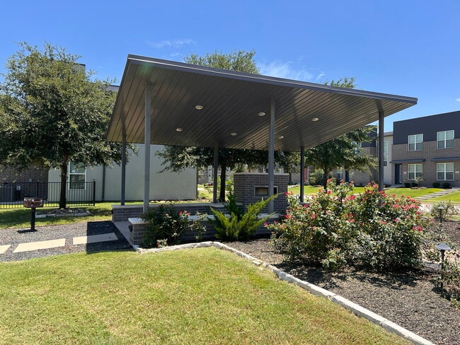 Building Photo - 428 William D. Fitch Pkwy