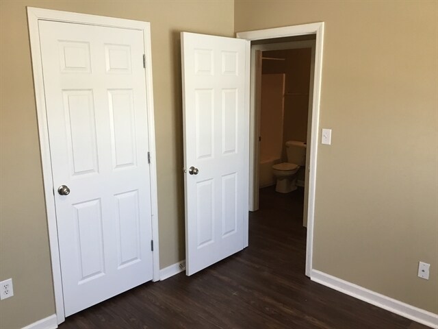 Building Photo - 12183 Carriage Stone Dr
