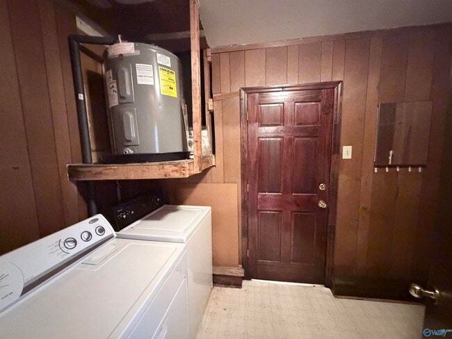 Building Photo - 330 Jack Coleman Dr NW