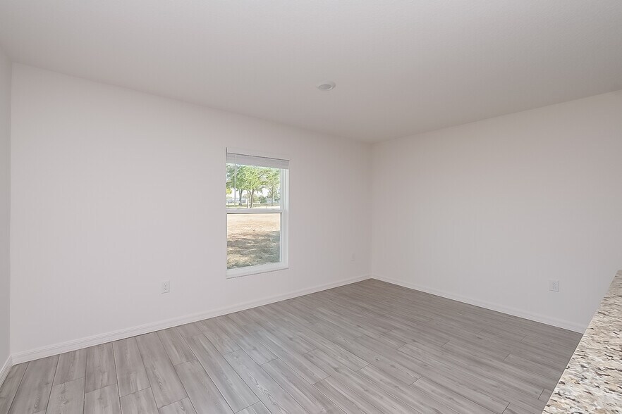 Building Photo - 8825 Southern Charm Cir