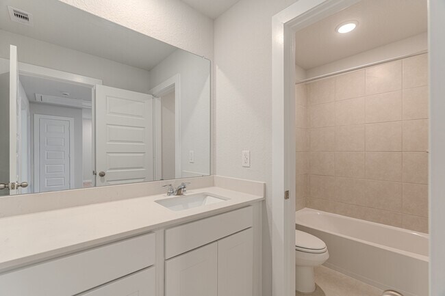 Building Photo - 8570 Blueberry Ash St