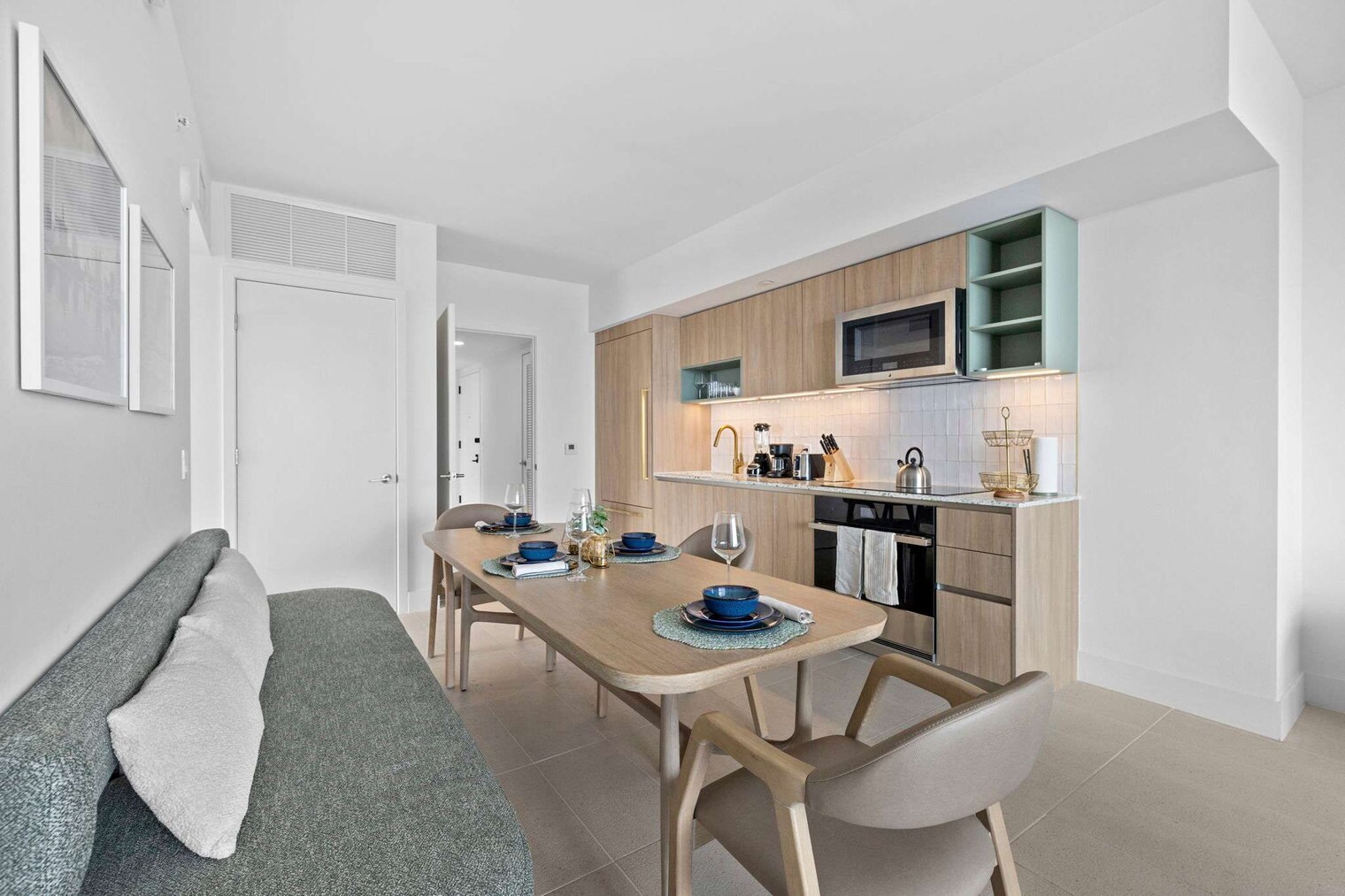 Building Photo - 159 NE 6th St