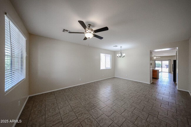 Building Photo - 43337 N Heavenly Way