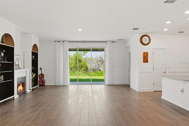 Building Photo - 16448 Parable Wy