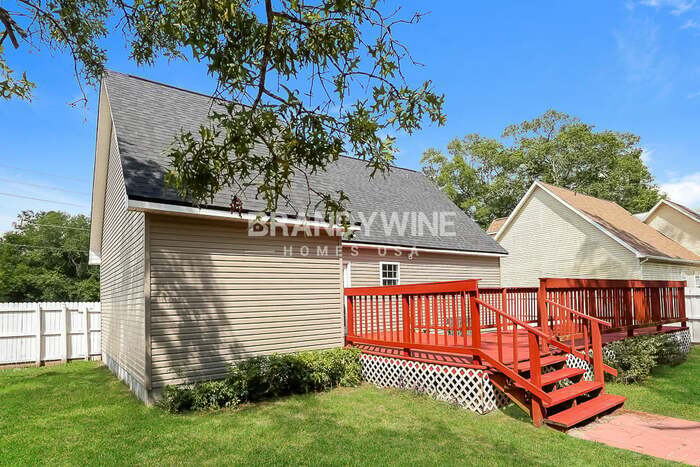 Building Photo - 3712 Forest Blvd