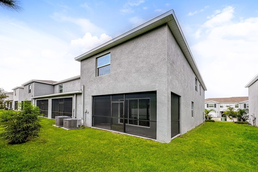 Building Photo - 11934 Stoneport Pl