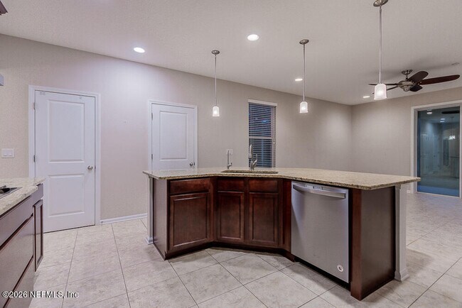 Building Photo - 102 Magnolia Creek Walk