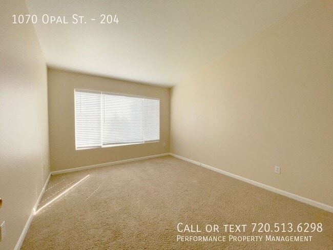 Building Photo - 1070 Opal St