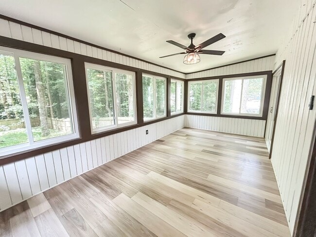 Building Photo - 3 BR Wooded Retreat in the Heart of East Cobb!