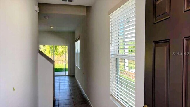 Building Photo - 2554 Grey Hawk Dr