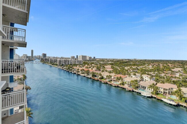 Building Photo - 1600 S Ocean Dr