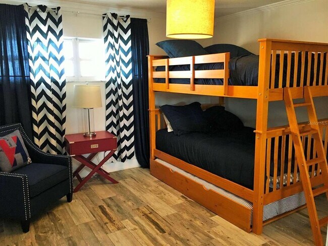 Building Photo - 5000 Gulf Blvd