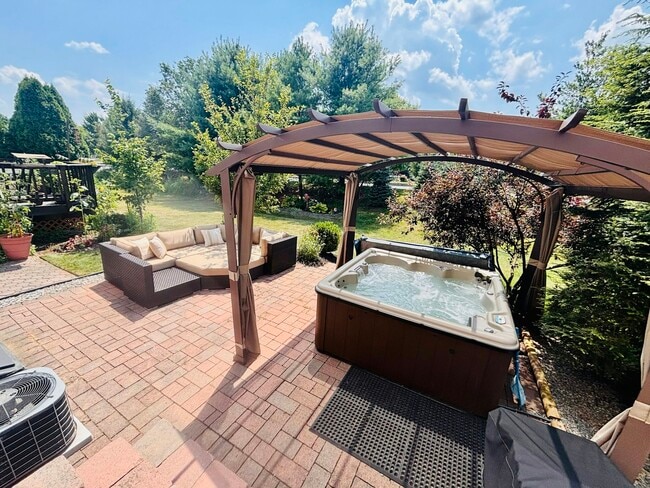 Building Photo - 1459 Mohr Cir