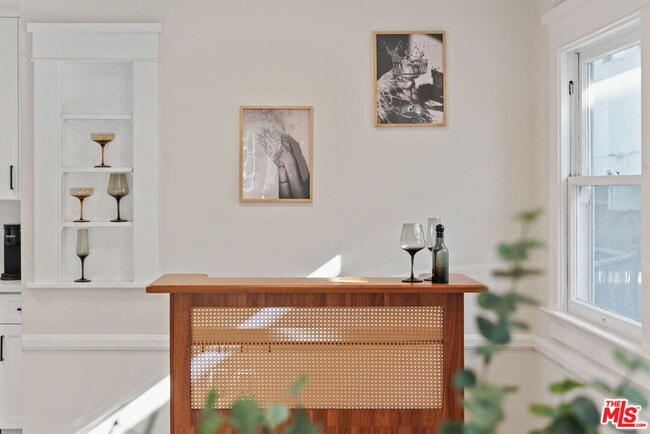 Building Photo - 1224 N Ogden Dr