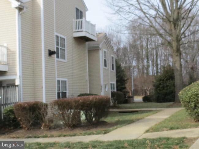 Building Photo - 16202 Ellipse Terrace