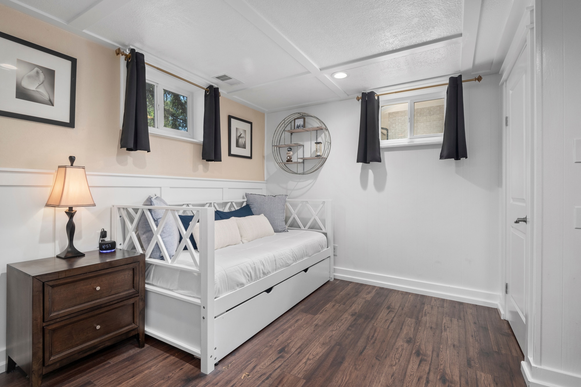 Building Photo - 2945 S Zurich Ct