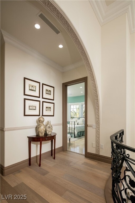 Building Photo - 8801 Palm Greens Ct