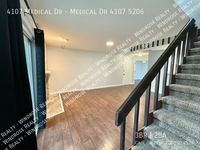 Building Photo - 3 Bedroom 2 Bath Condo in Medical Center!