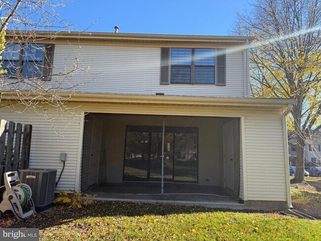 Building Photo - 39 O'Neill Ct