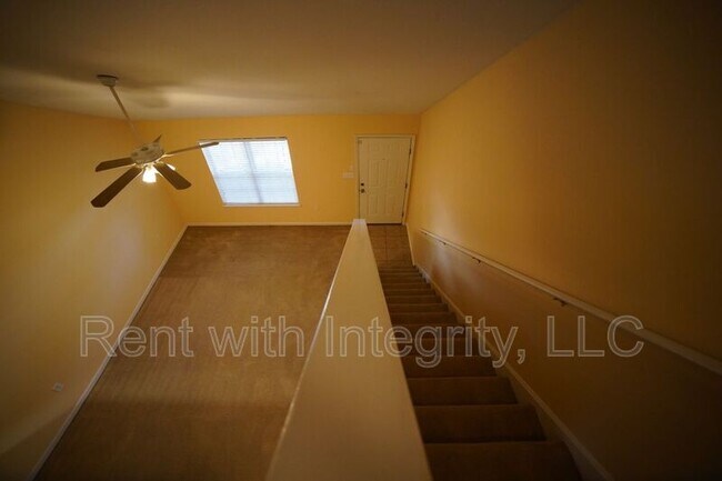 Building Photo - 2738 W Tharpe St