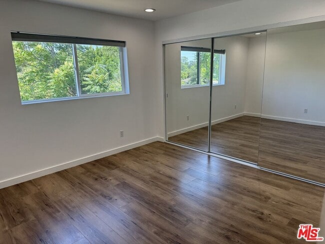 Building Photo - 5638 Woodman Ave