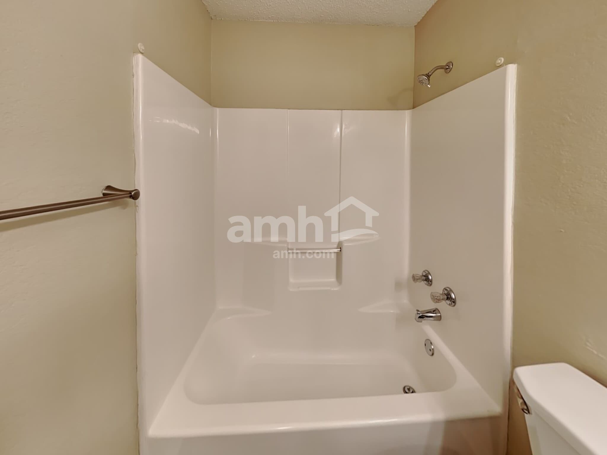 Building Photo - 307 Marshall Creek Rd