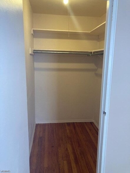 Building Photo - 1251 Valley Rd