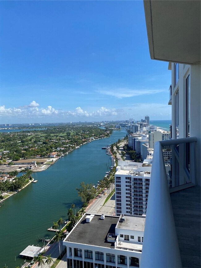 Building Photo - 4779 Collins Ave