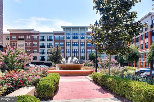 Building Photo - 7757 Crystal Brook Way