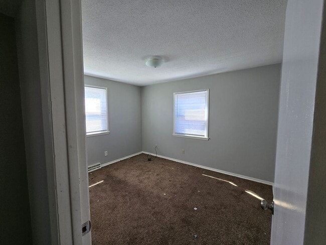 Building Photo - YOU2618