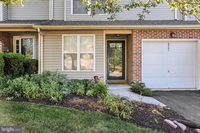Building Photo - 6444 Terrace Ct
