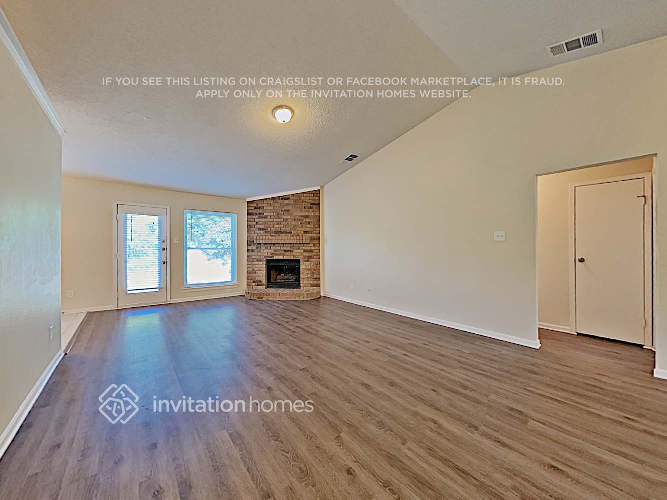 Building Photo - 5345 Colonial Dr