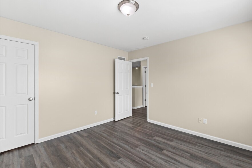 Building Photo - 1304 Mason Grove Dr