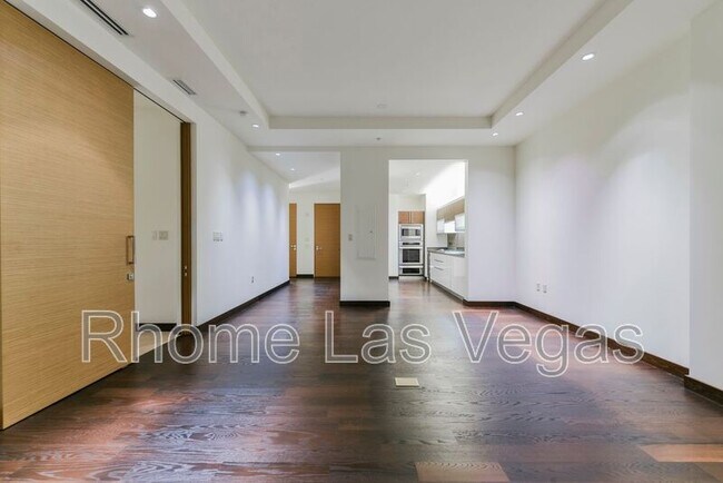 Building Photo - 3750 Las Vegas Blvd S