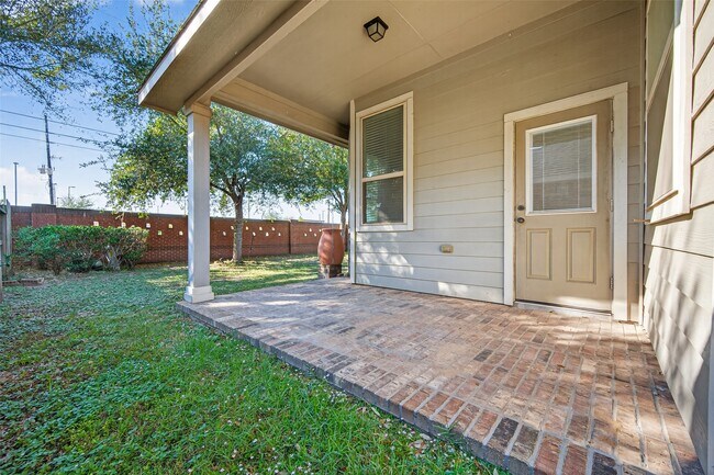 Building Photo - 4930 Ginger Bluff Trail