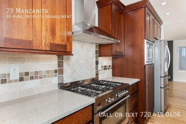 Building Photo - 29 Manzanita-