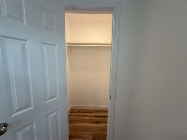 Building Photo - 1202 Valley View Dr