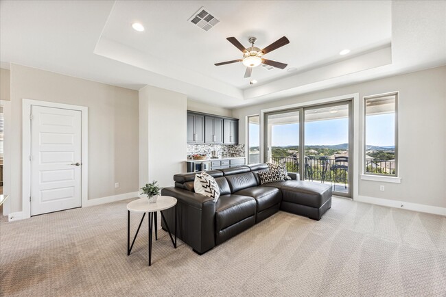 Building Photo - 6821 Little Serenity Cove