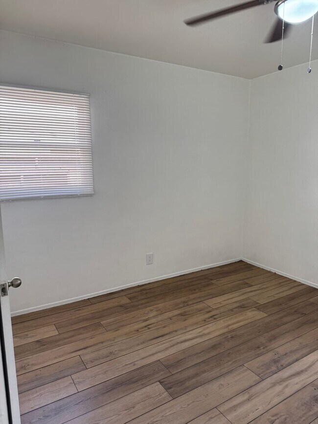 Building Photo - 6632 Indiana St