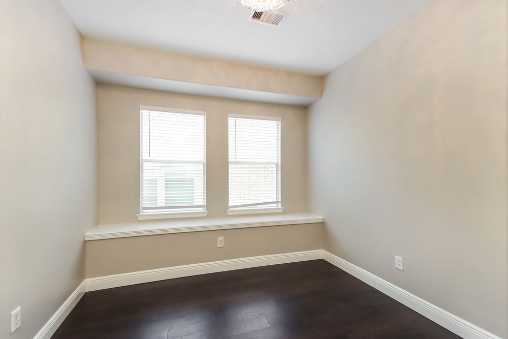 Building Photo - 21620 Hackamore Ct