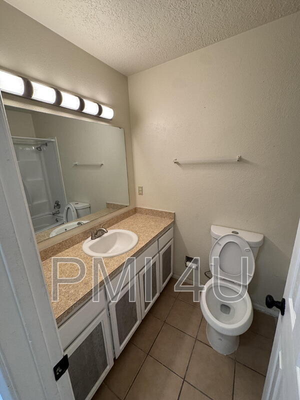 Building Photo - 9605 Benavides Rd SW